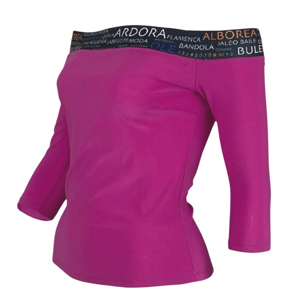 Blusa rosa con escote Bardot de tela elástica ZORONGO 02