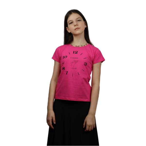 Camiseta infantil rosa "A Compás"